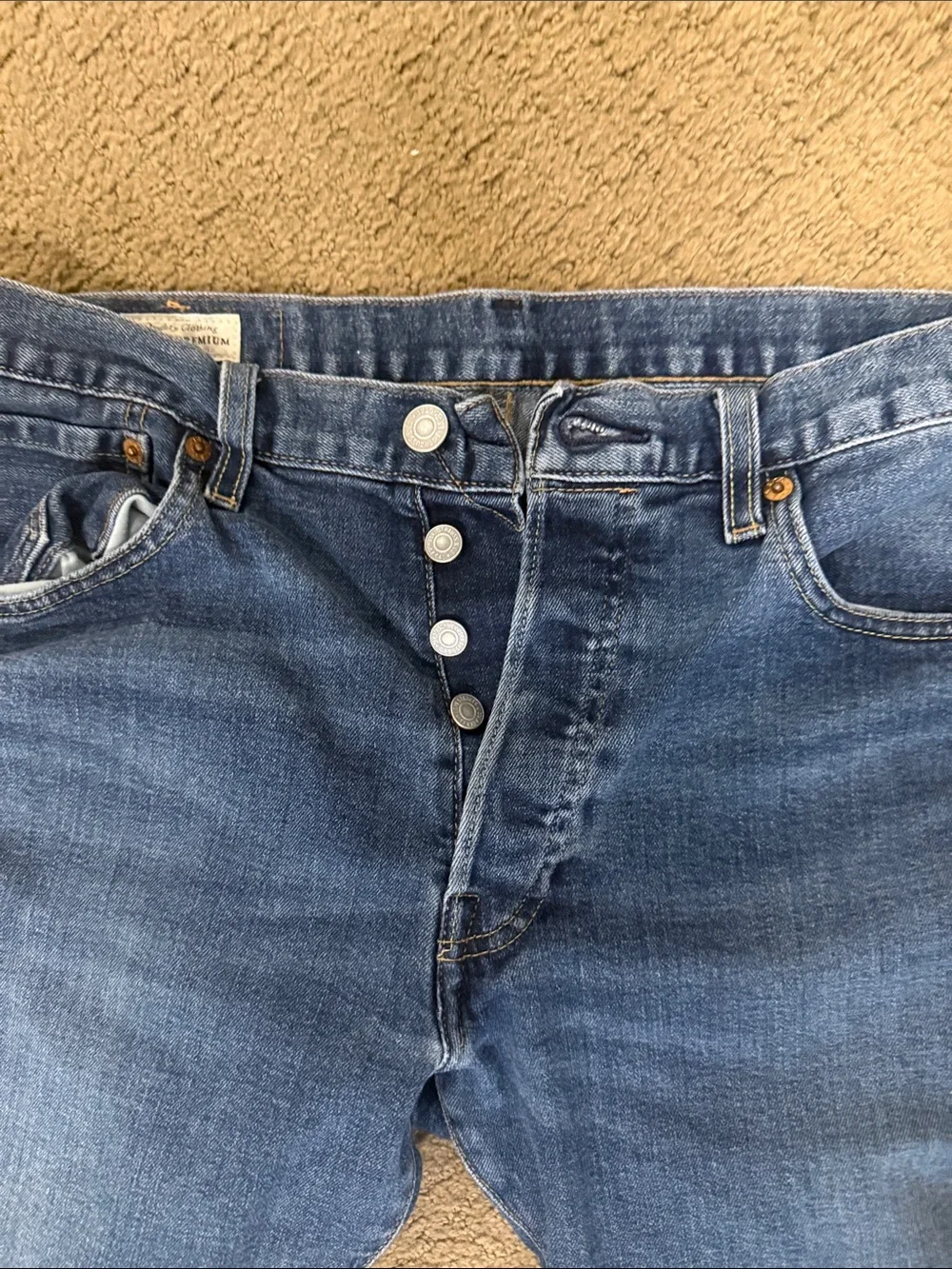Levis classic slim